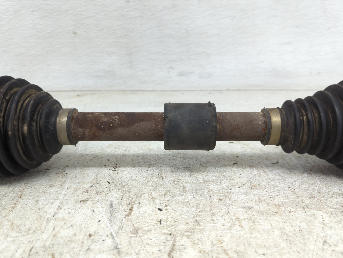 Dodge Caravan Axle Shaft Front Driver Cv C/v - Oemusedautoparts1.com