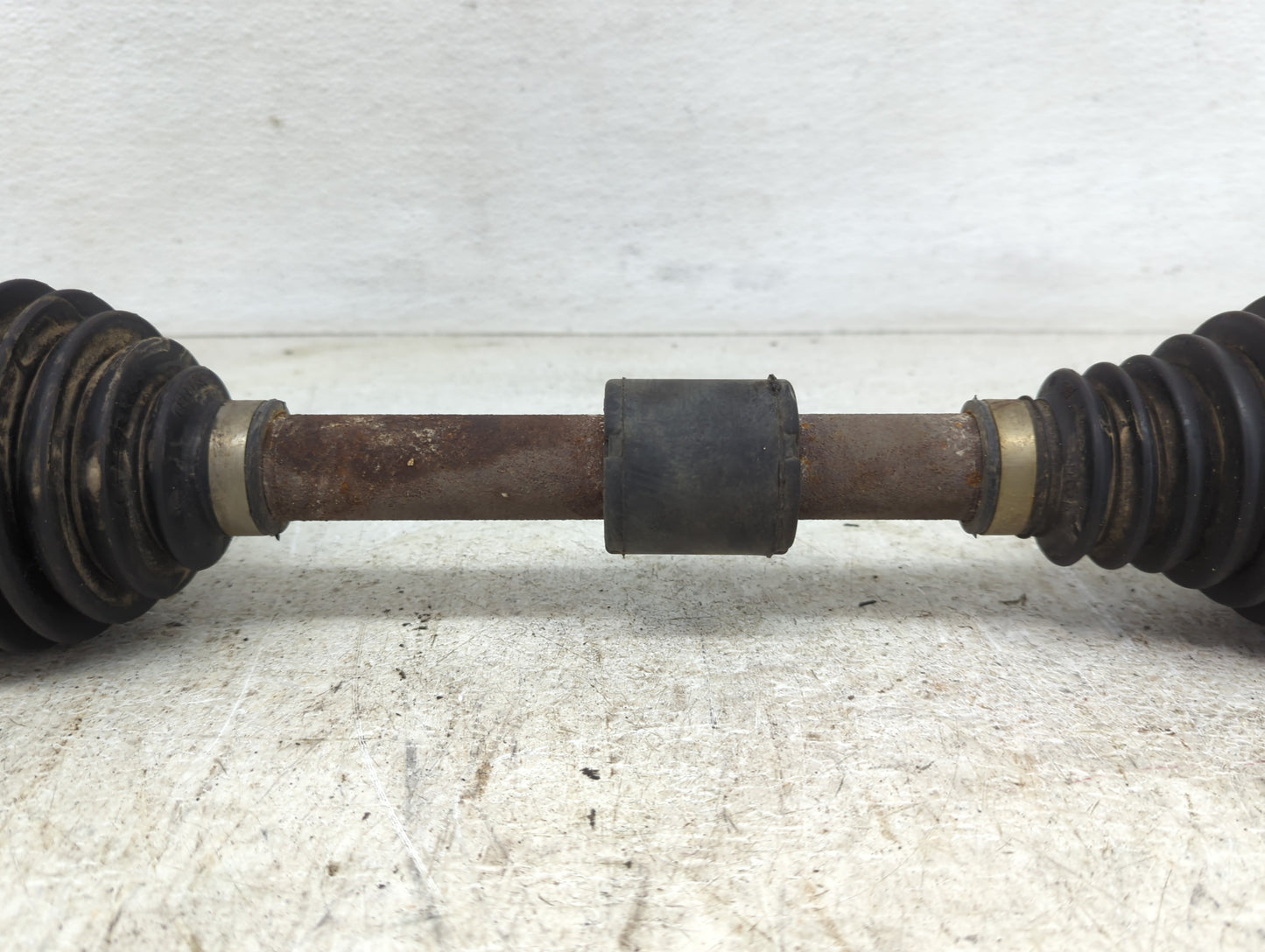 Dodge Caravan Axle Shaft Front Driver Cv C/v - Oemusedautoparts1.com