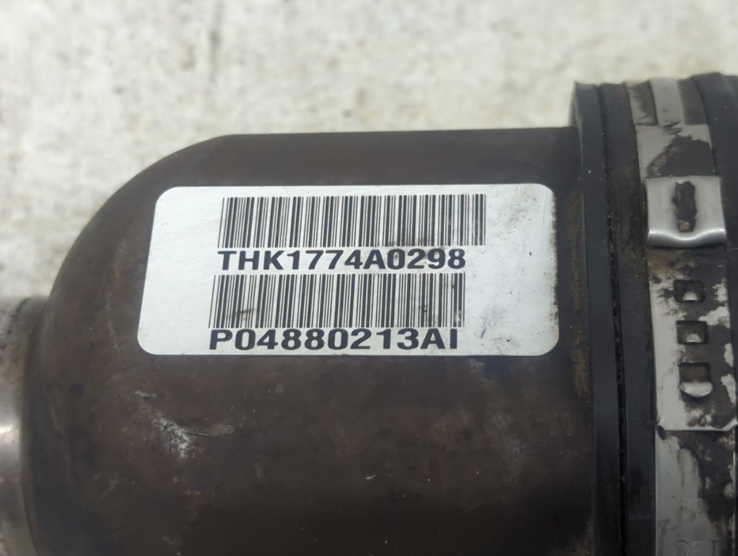Dodge Caravan Axle Shaft Front Driver Cv C/v - Oemusedautoparts1.com