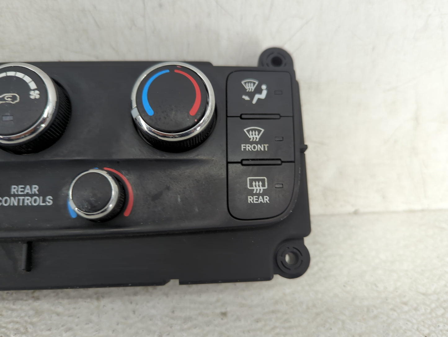 2014 Dodge Caravan Climate Control Module Temperature AC/Heater Replacement P/N:P55111240AF Fits OEM Used Auto Parts - Oemus