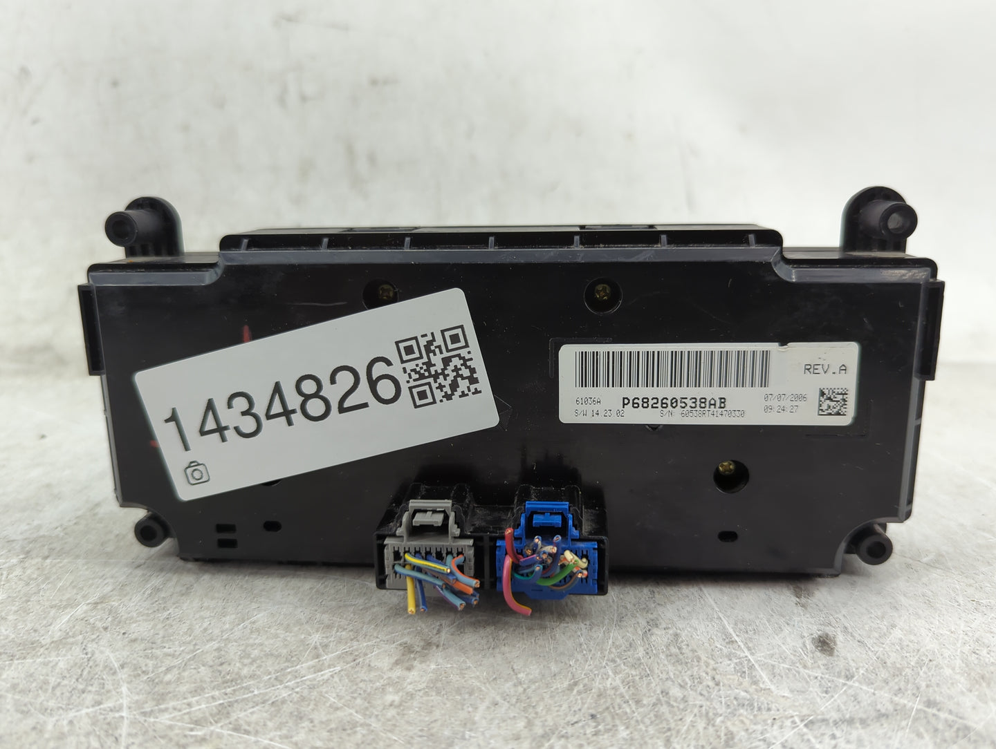 2014 Dodge Caravan Climate Control Module Temperature AC/Heater Replacement P/N:P68260538AB Fits OEM Used Auto Parts - Oemus