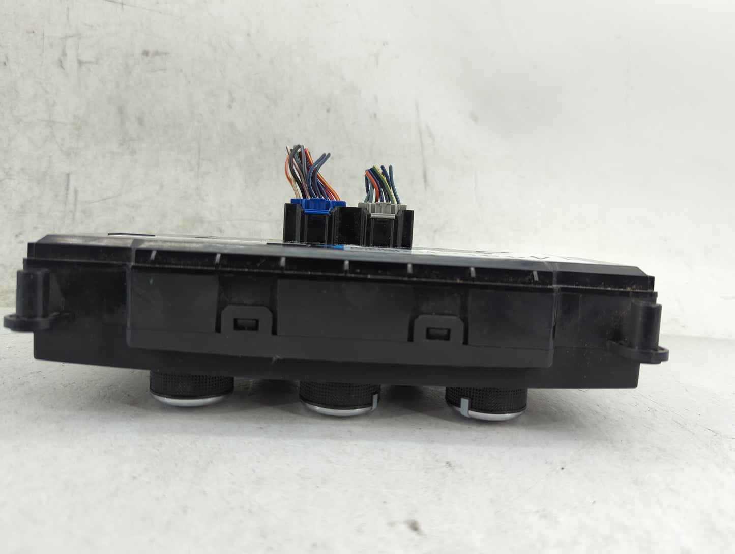 2014 Dodge Caravan Climate Control Module Temperature AC/Heater Replacement P/N:P55111240AF Fits OEM Used Auto Parts - Oemus