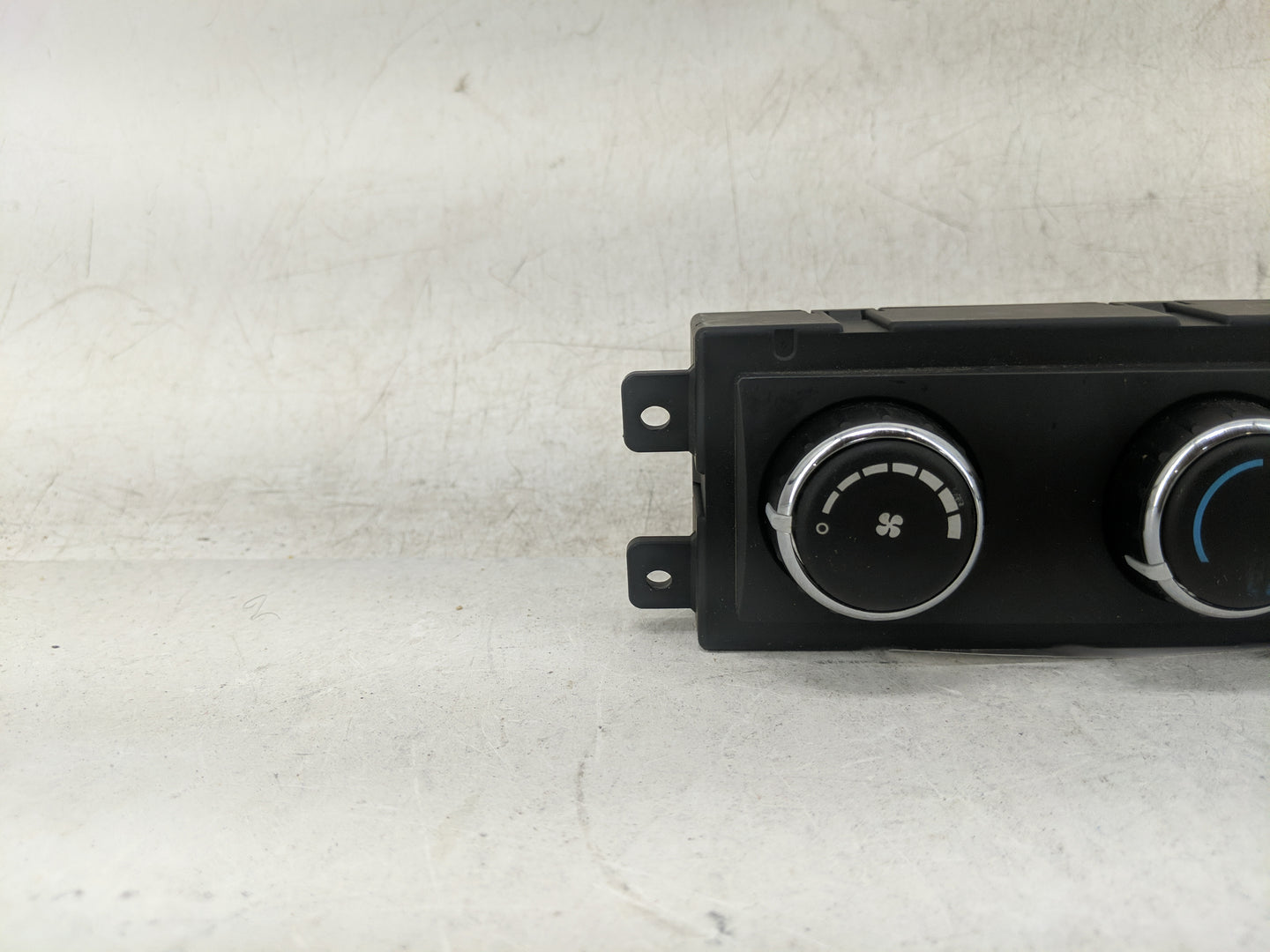 2014 Dodge Caravan Climate Control Module Temperature AC/Heater Replacement P/N:55111312AC JC49 MTC Fits OEM Used Auto Parts