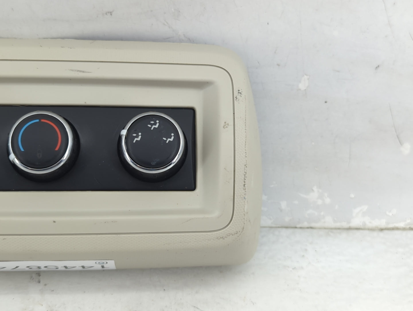 2014 Dodge Caravan Climate Control Module Temperature AC/Heater Replacement P/N:55111312AC Fits OEM Used Auto Parts - Oemuse