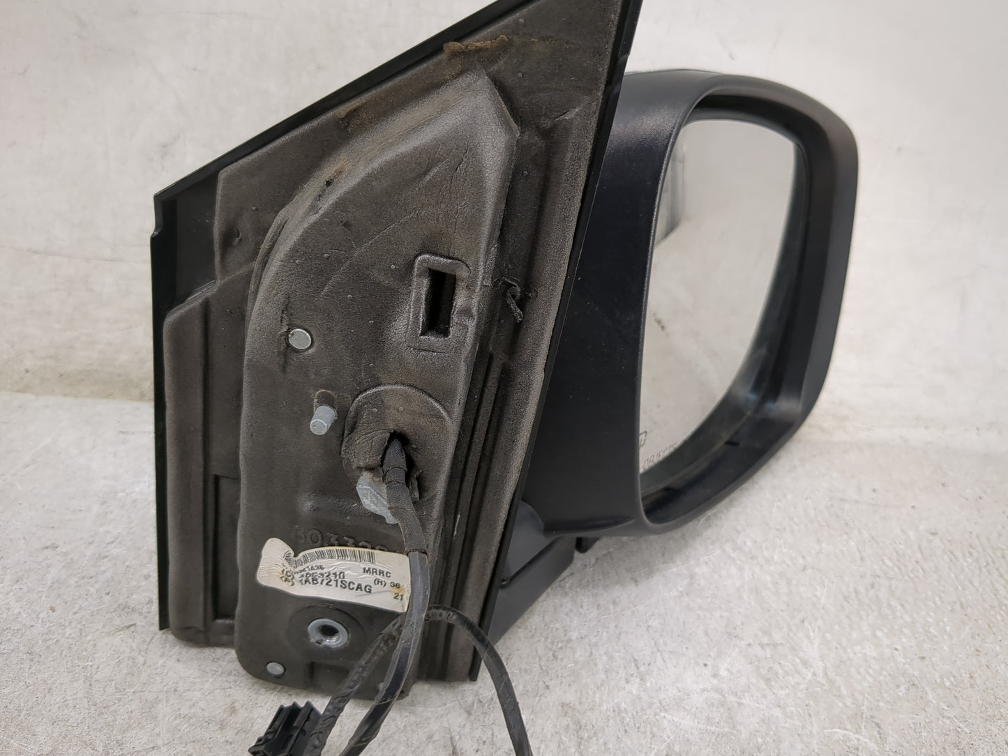 2014 Dodge Caravan Passenger Side View Mirror - Right Door Mirror OEM Used - Oemusedautoparts1.com