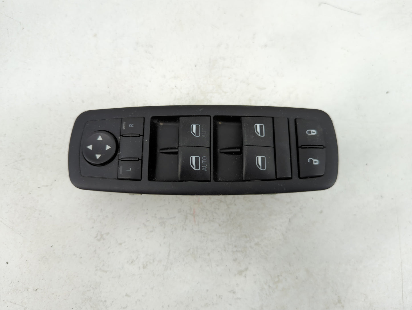 2014 Dodge Caravan Master Power Window Switch Replacement Driver Side Left P/N:68110871AA Fits OEM Used Auto Parts - Oemused