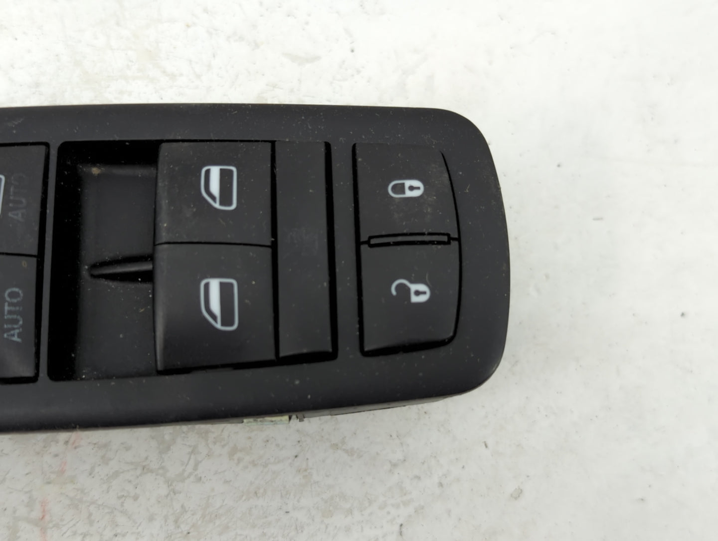 2014 Dodge Caravan Master Power Window Switch Replacement Driver Side Left P/N:68110871AA Fits OEM Used Auto Parts - Oemused