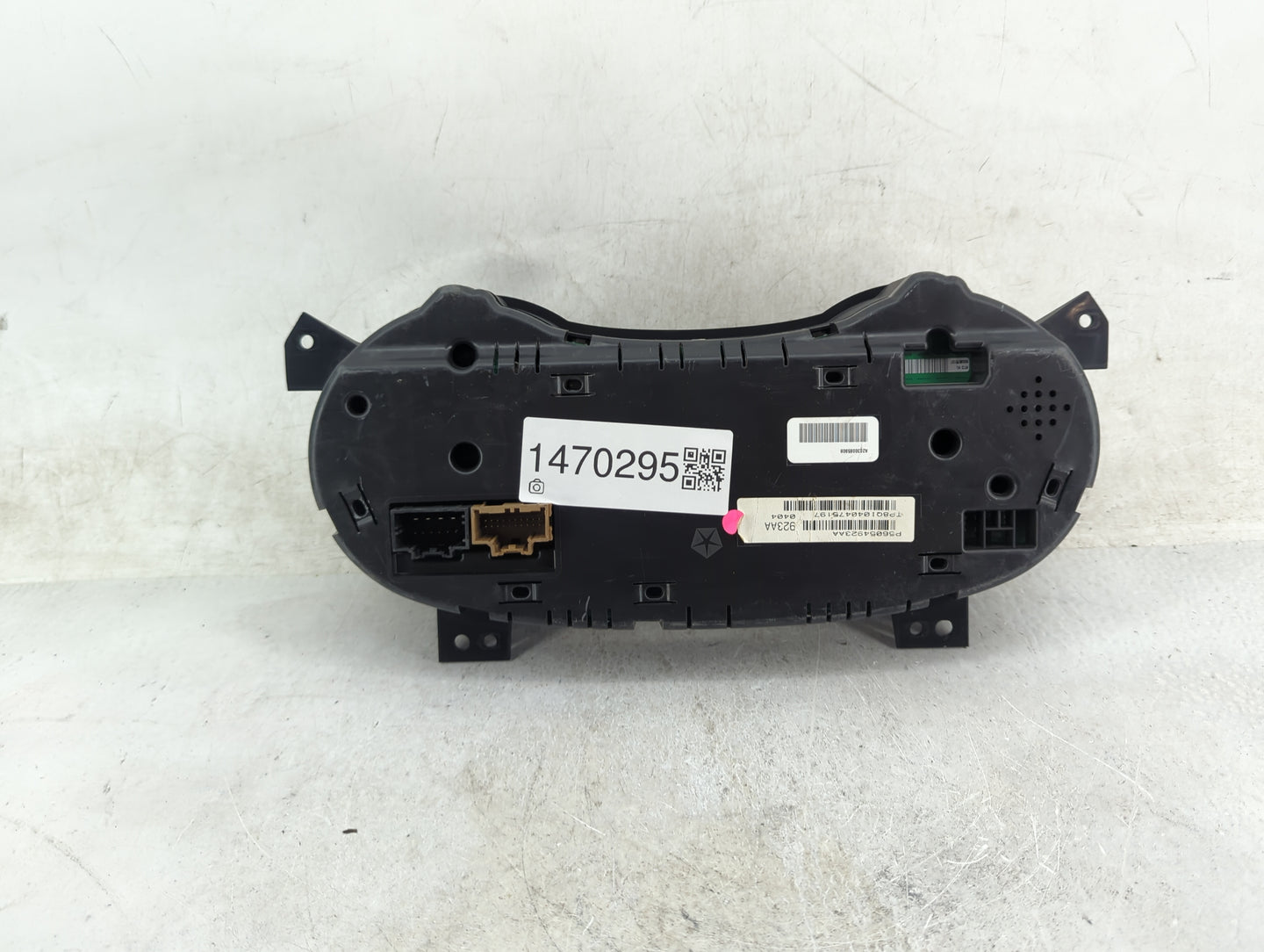 2014 Dodge Caravan Instrument Cluster Speedometer Gauges P/N:P56054923AA TP8010404175197 Miles:127K Fits OEM Used Auto Parts