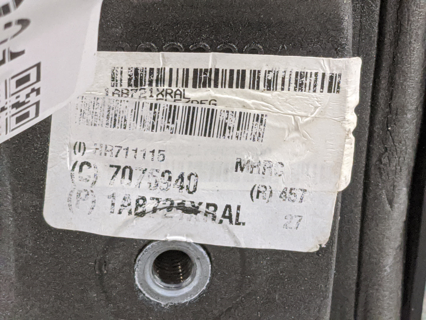 2014 Dodge Caravan Passenger Side View Mirror - Right Door Mirror OEM Used - Oemusedautoparts1.com