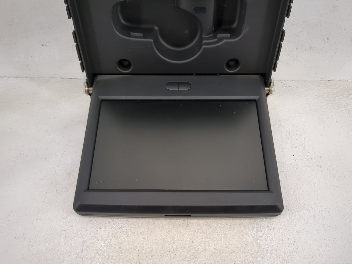 Dodge Caravan Information Radio Display Screen 1483895 - Oemusedautoparts1.com