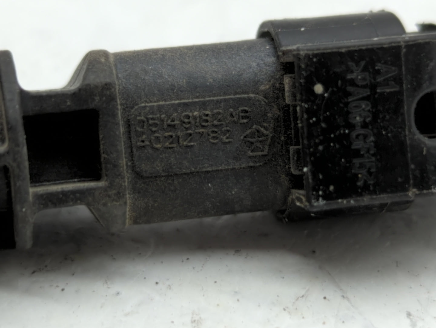 2014 Dodge Caravan Mass Air Flow Meter Maf - Oemusedautoparts1.com