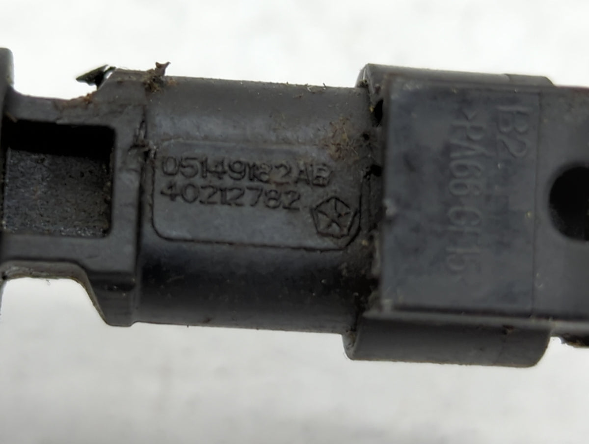 2014 Dodge Caravan Mass Air Flow Meter Maf Sensor - Oemusedautoparts1.com