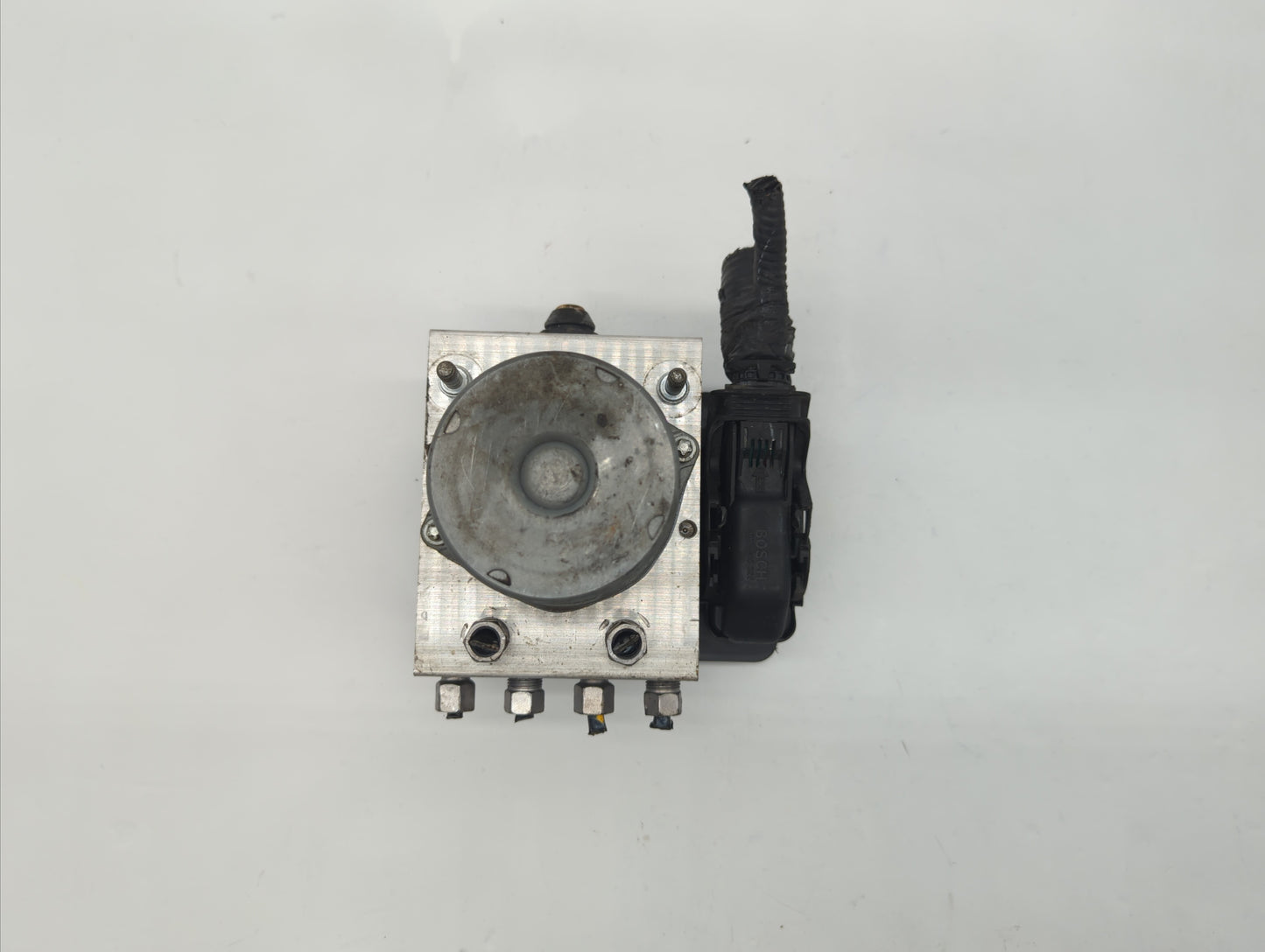 2014 Dodge Caravan ABS Pump Control Module Replacement P/N:P68183803AC Fits OEM Used Auto Parts - Oemusedautoparts1.com