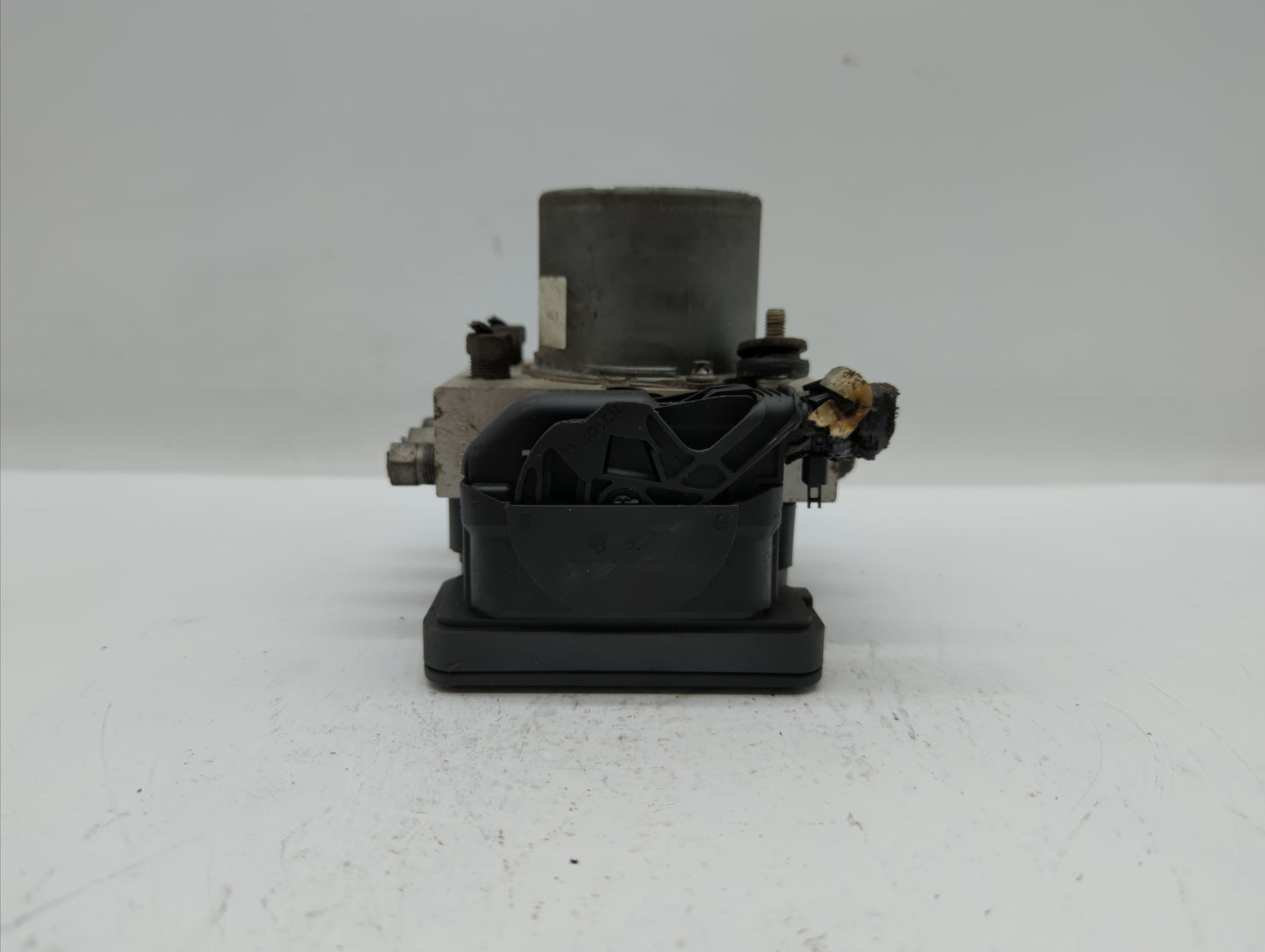 2014 Dodge Caravan ABS Pump Control Module Replacement P/N:68183803AC Fits OEM Used Auto Parts - Oemusedautoparts1.com