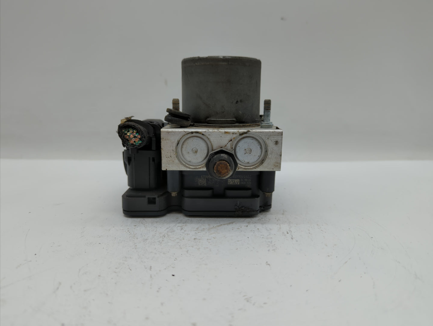 2014 Dodge Caravan ABS Pump Control Module Replacement P/N:68183803AC Fits OEM Used Auto Parts - Oemusedautoparts1.com