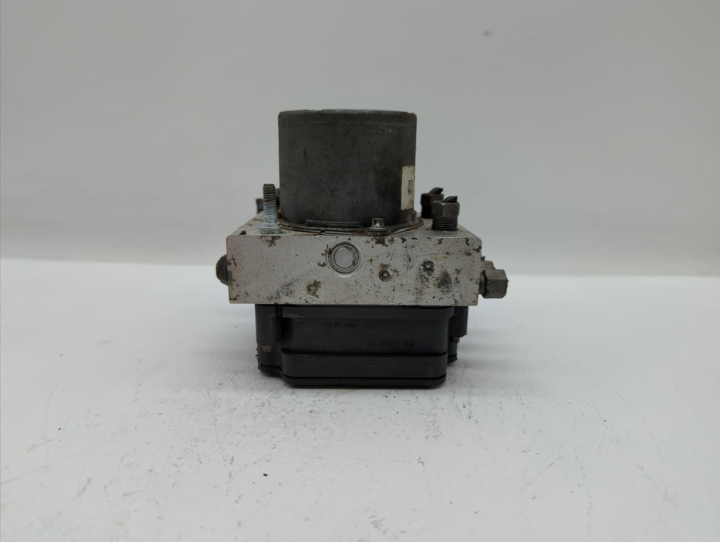 2014 Dodge Caravan ABS Pump Control Module Replacement P/N:68183803AC Fits OEM Used Auto Parts - Oemusedautoparts1.com