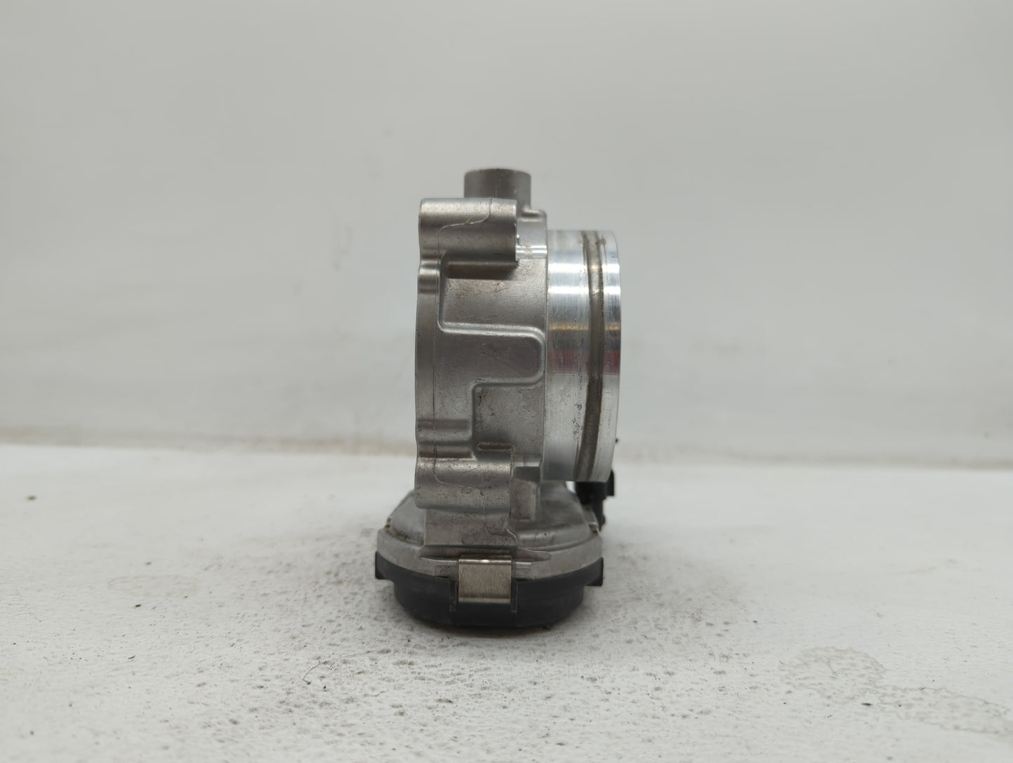 2014 Dodge Caravan Throttle Body P/N:05184349AC 05184349AE, 05184349AF Fits Fits 2011 2012 2013 2015 2016 2017 2018 2019 OEM