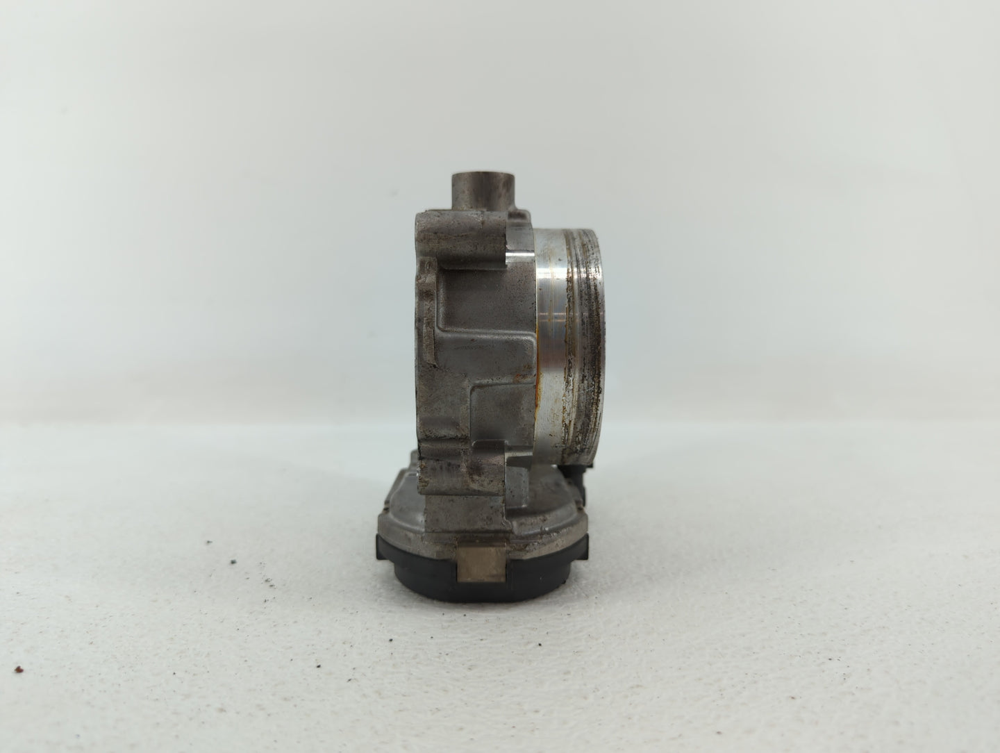 2014 Dodge Caravan Throttle Body P/N:05184349AE 05184349AD, 05184349AC Fits Fits 2011 2012 2013 2015 2016 2017 2018 2019 OEM