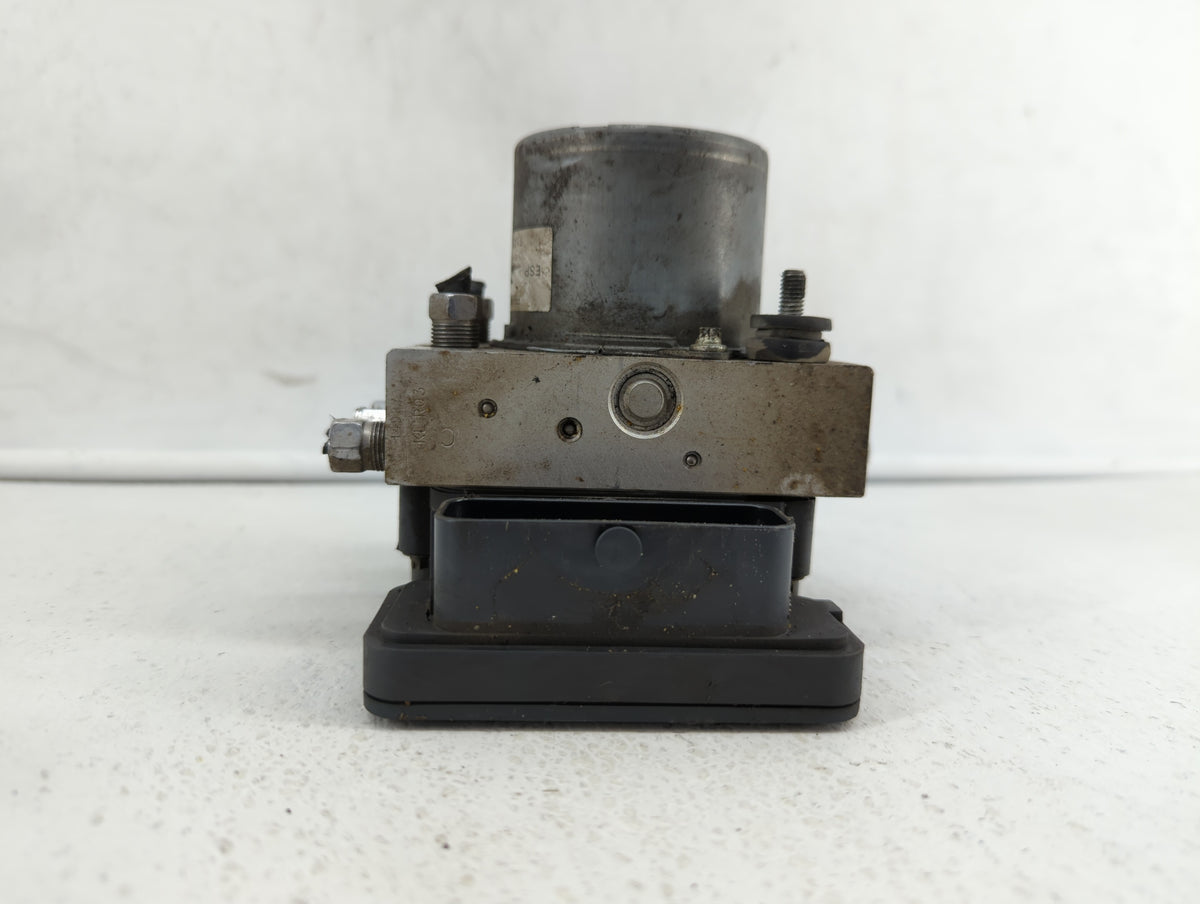 2014 Dodge Caravan Anti-Lock Brake ABS Pump Module Actuator OEM P/N:68183803AC P68183803AC Fits OEM Used Auto Parts - Oemuse