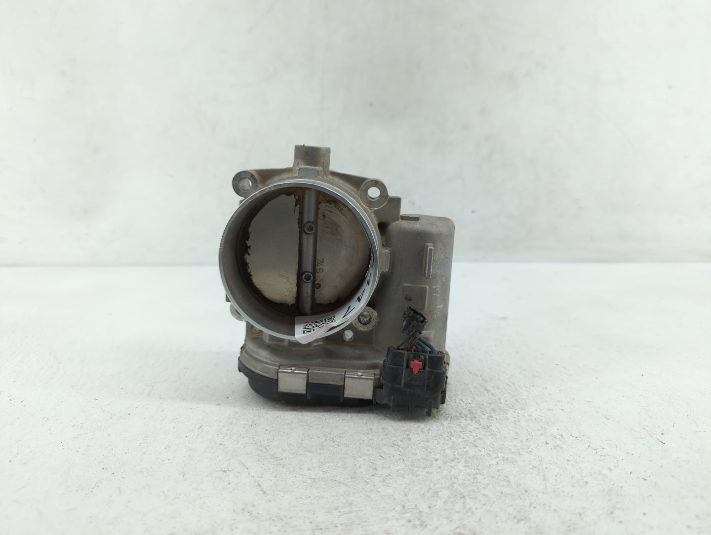 2014 Dodge Caravan Throttle Body P/N:05184349AC Fits Fits 2011 2012 2013 2015 2016 2017 2018 2019 2020 2021 2022 OEM Used Au