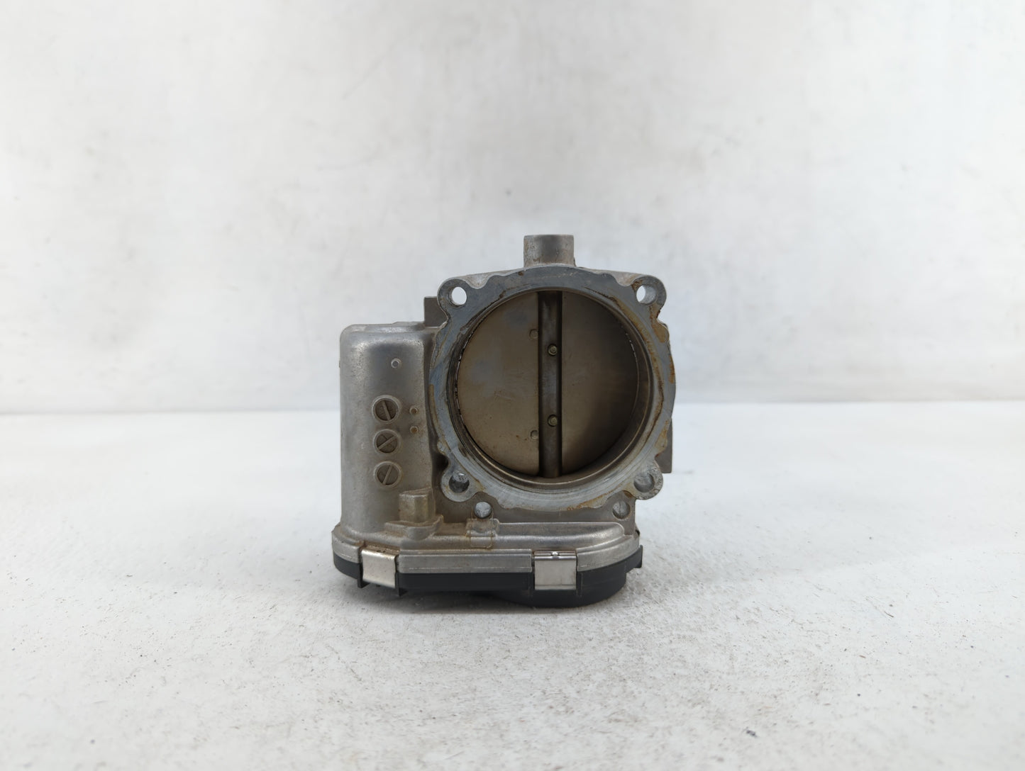 2014 Dodge Caravan Throttle Body P/N:05184349AC Fits Fits 2011 2012 2013 2015 2016 2017 2018 2019 2020 2021 2022 OEM Used Au