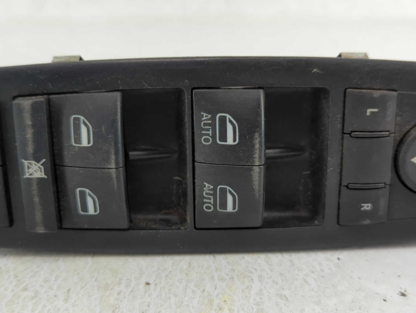 2014 Dodge Caravan Master Power Window Switch Replacement Driver Side Left P/N:68110667AF 68110866AA Fits Fits 2012 2013 201