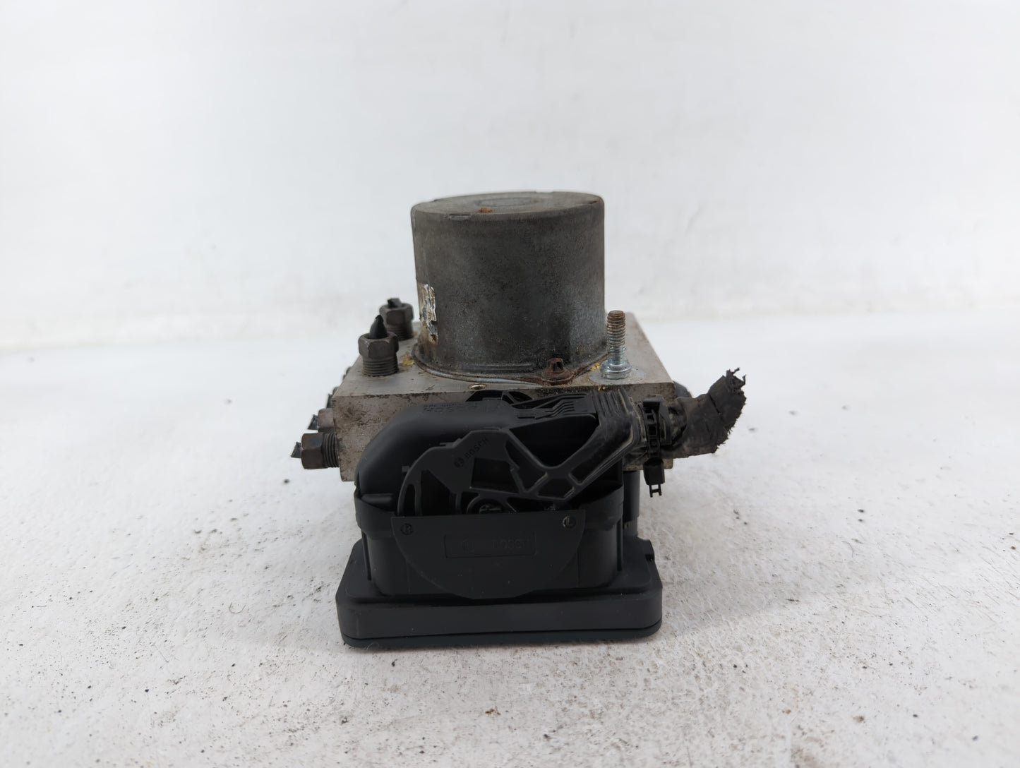 2014 Dodge Caravan ABS Pump Control Module Replacement P/N:P68183803AC Fits OEM Used Auto Parts - Oemusedautoparts1.com