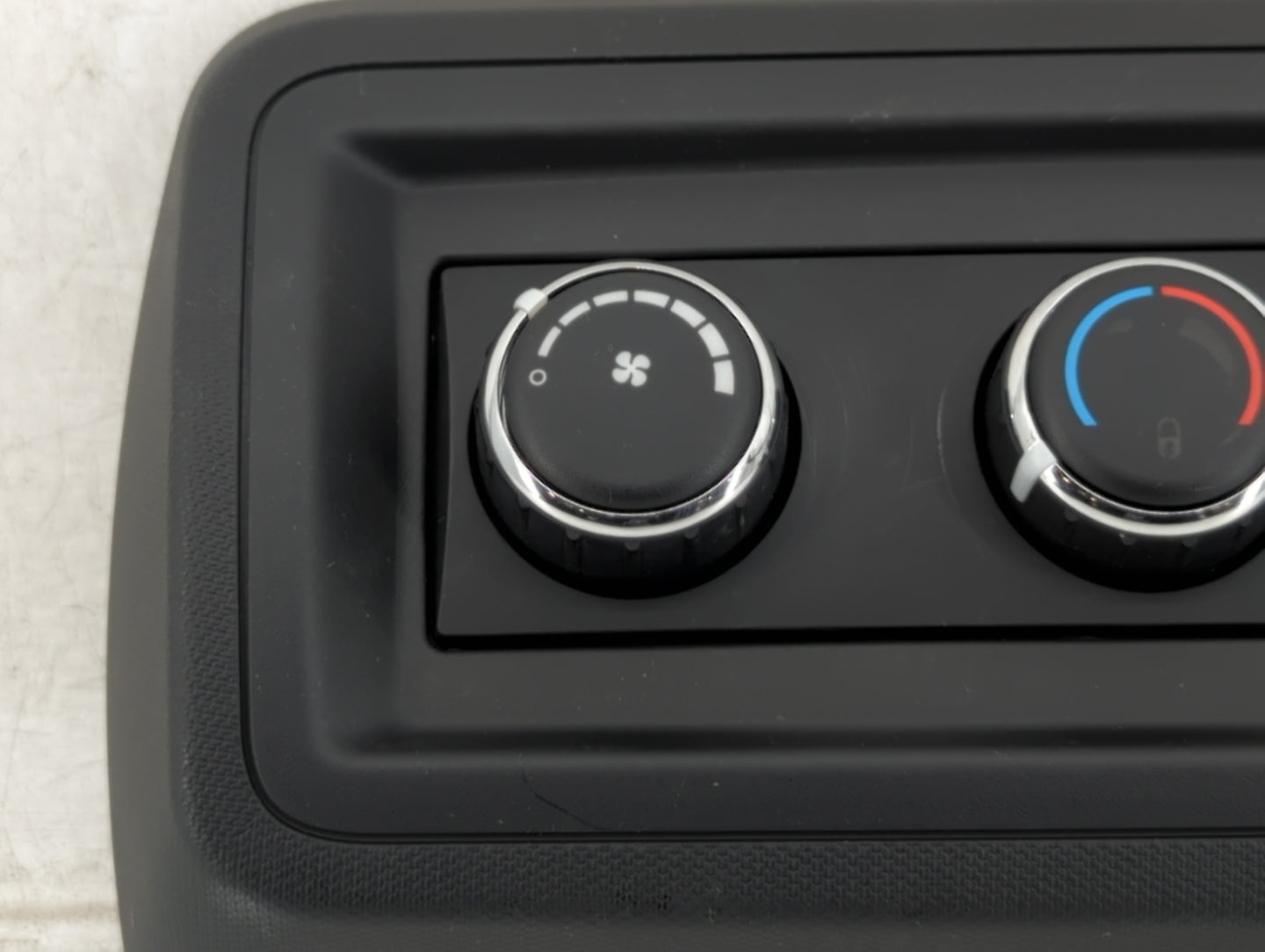 2014 Dodge Caravan Climate Control Module Temperature AC/Heater Replacement P/N:55111312AC P55111240AK Fits OEM Used Auto Pa