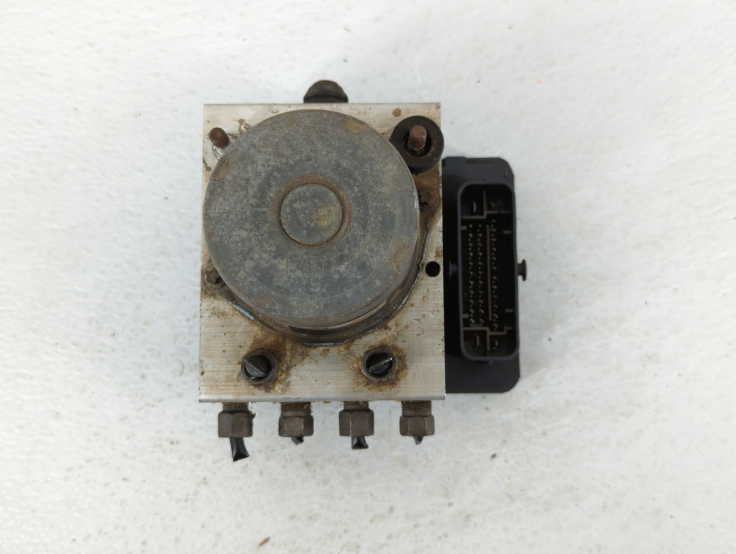 2014 Dodge Caravan ABS Pump Control Module Replacement P/N:P68183803AC Fits OEM Used Auto Parts - Oemusedautoparts1.com