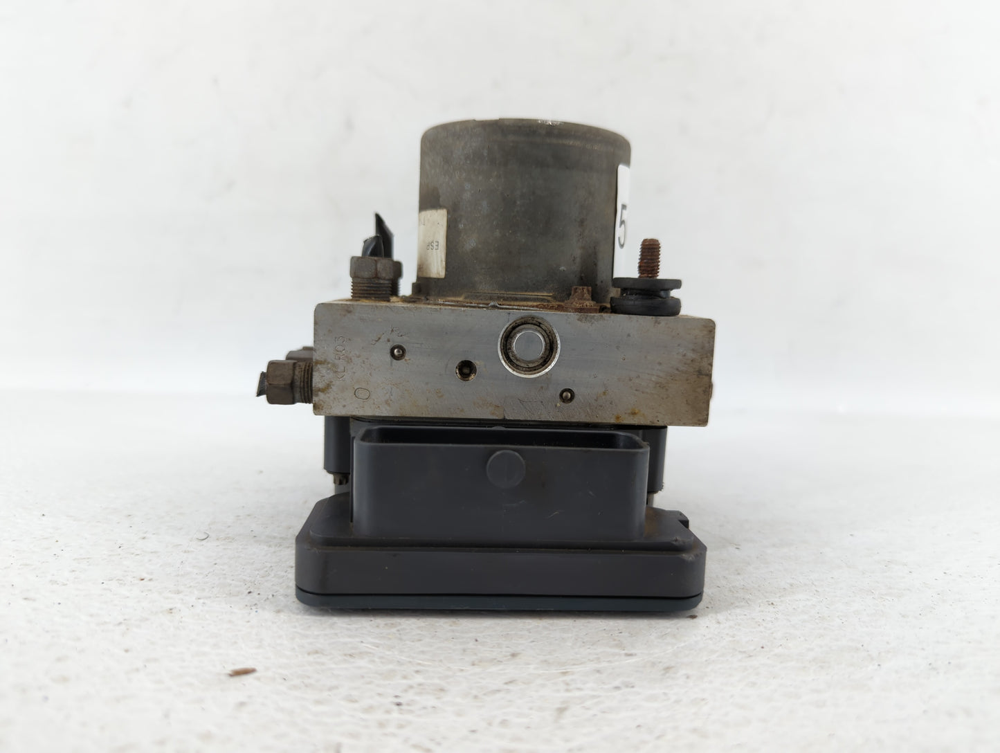 2014 Dodge Caravan ABS Pump Control Module Replacement P/N:P68183803AC Fits OEM Used Auto Parts - Oemusedautoparts1.com