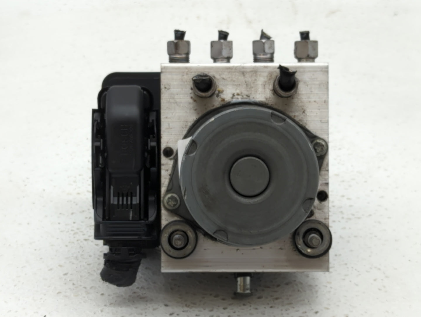 2014 Dodge Caravan ABS Pump Control Module Replacement P/N:P68183803AC Fits OEM Used Auto Parts - Oemusedautoparts1.com