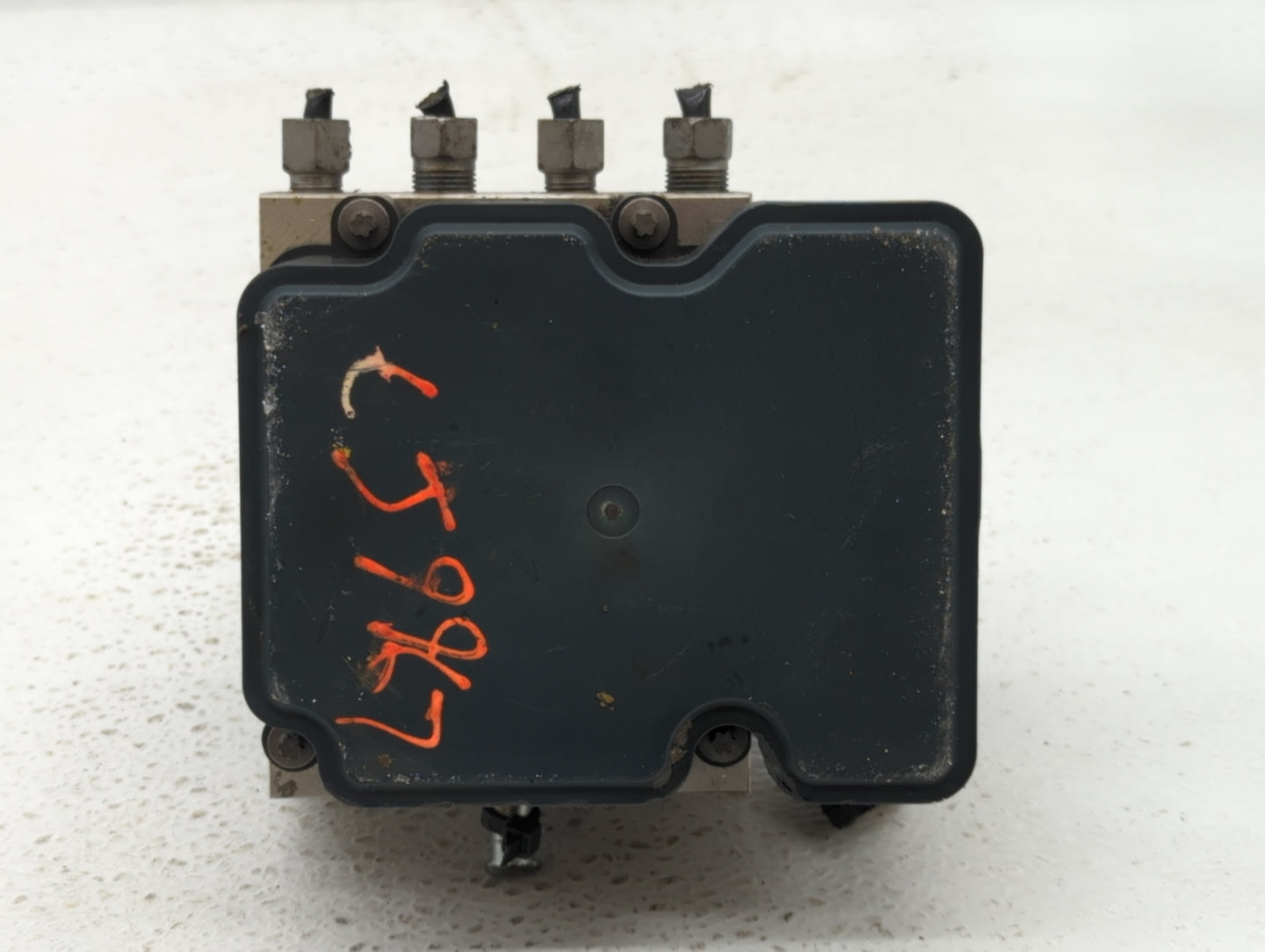 2014 Dodge Caravan ABS Pump Control Module Replacement P/N:P68183803AC Fits OEM Used Auto Parts - Oemusedautoparts1.com