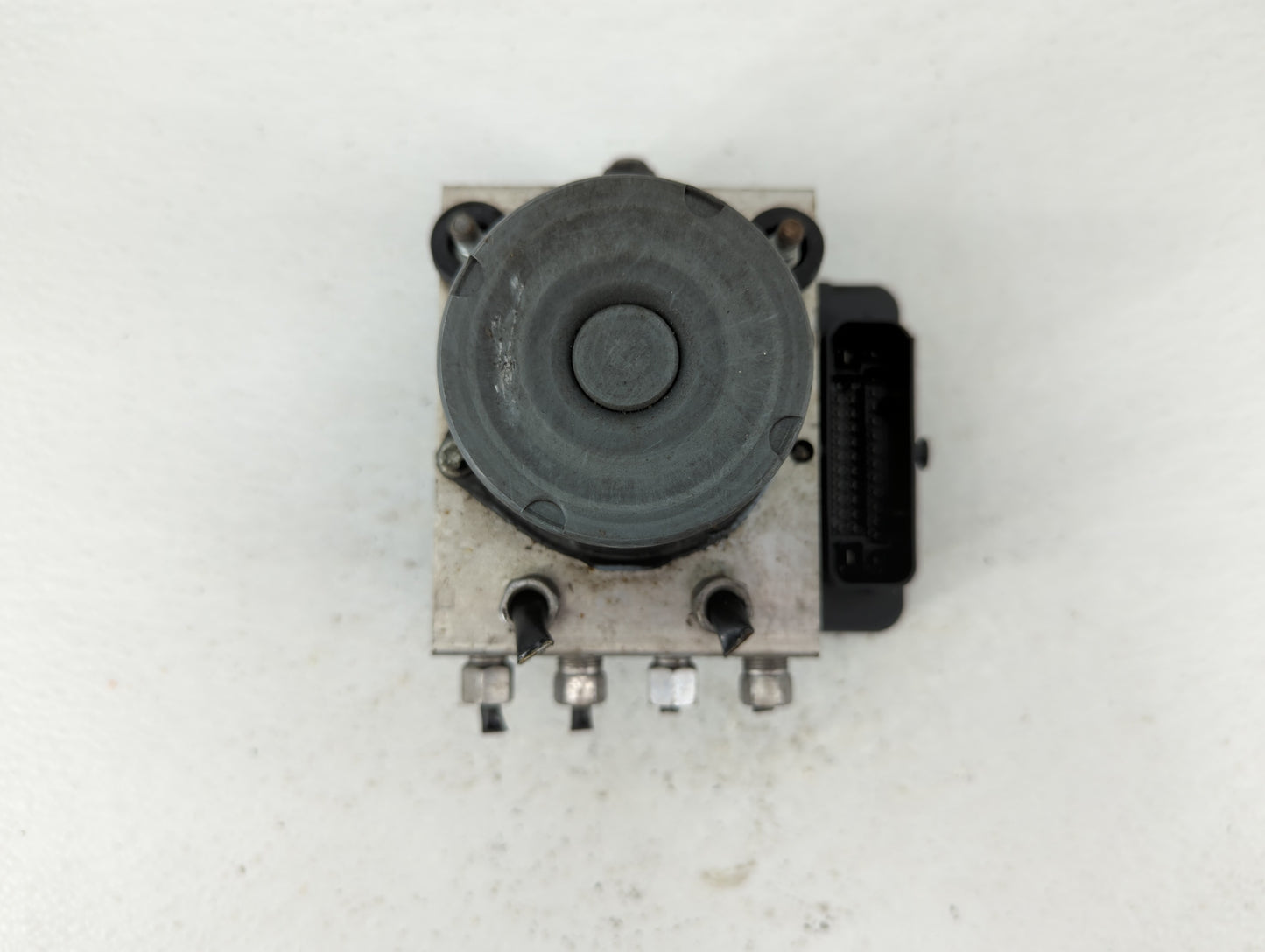 2014 Dodge Caravan ABS Pump Control Module Replacement P/N:68183803AC Fits OEM Used Auto Parts - Oemusedautoparts1.com