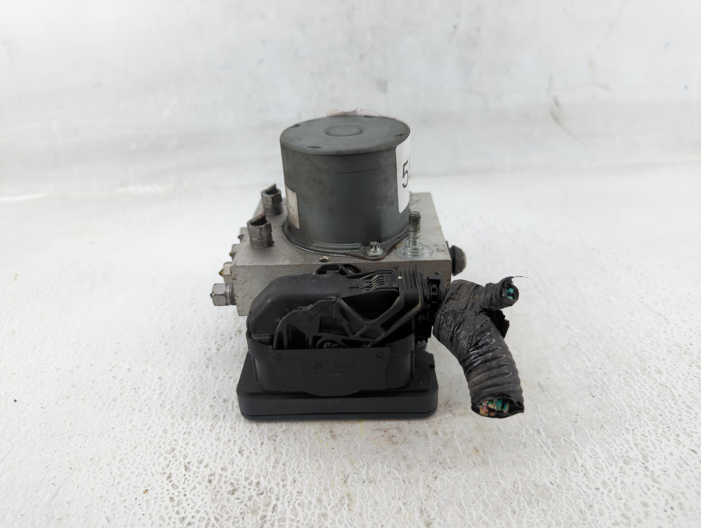 2014 Dodge Caravan ABS Pump Control Module Replacement P/N:68183803AC Fits OEM Used Auto Parts - Oemusedautoparts1.com