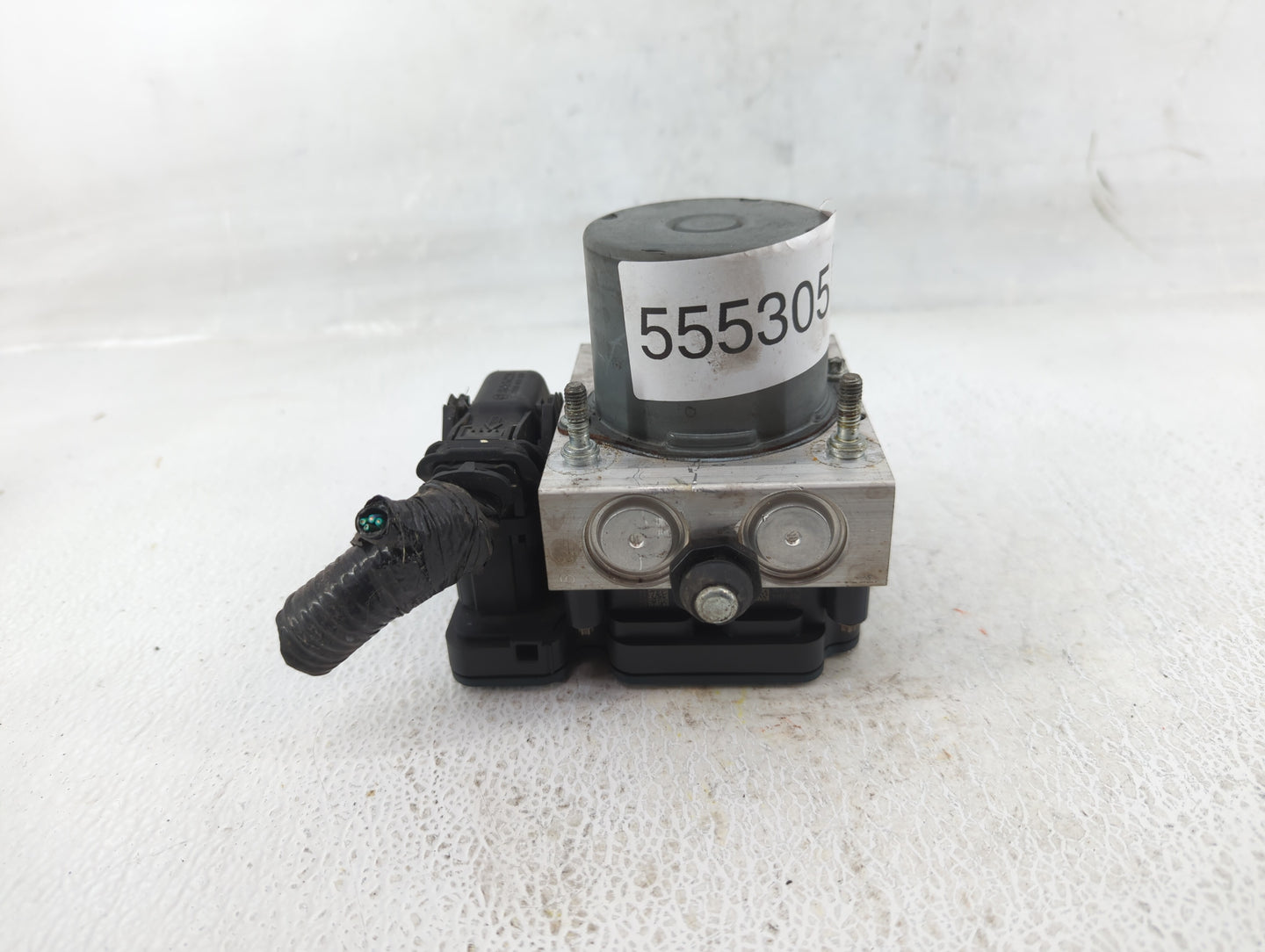 2014 Dodge Caravan ABS Pump Control Module Replacement P/N:68183803AC Fits OEM Used Auto Parts - Oemusedautoparts1.com