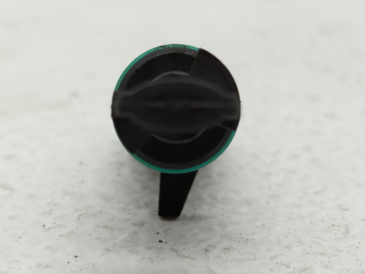 2014 Dodge Caravan Mass Air Flow Meter Maf Sensor 555534 - Oemusedautoparts1.com