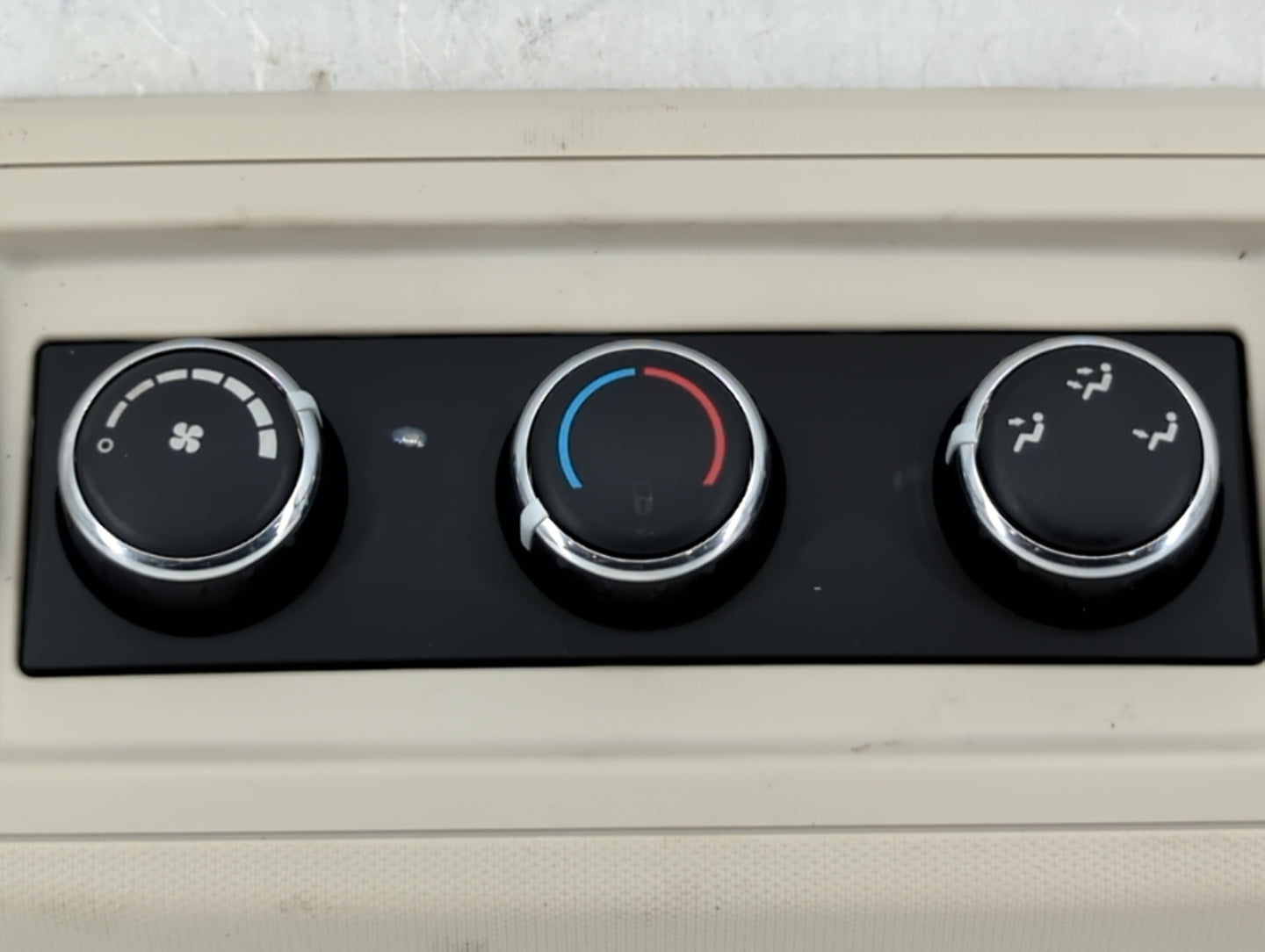 2014 Dodge Caravan Climate Control Module Temperature AC/Heater Replacement P/N:55111312AC Fits OEM Used Auto Parts - Oemuse