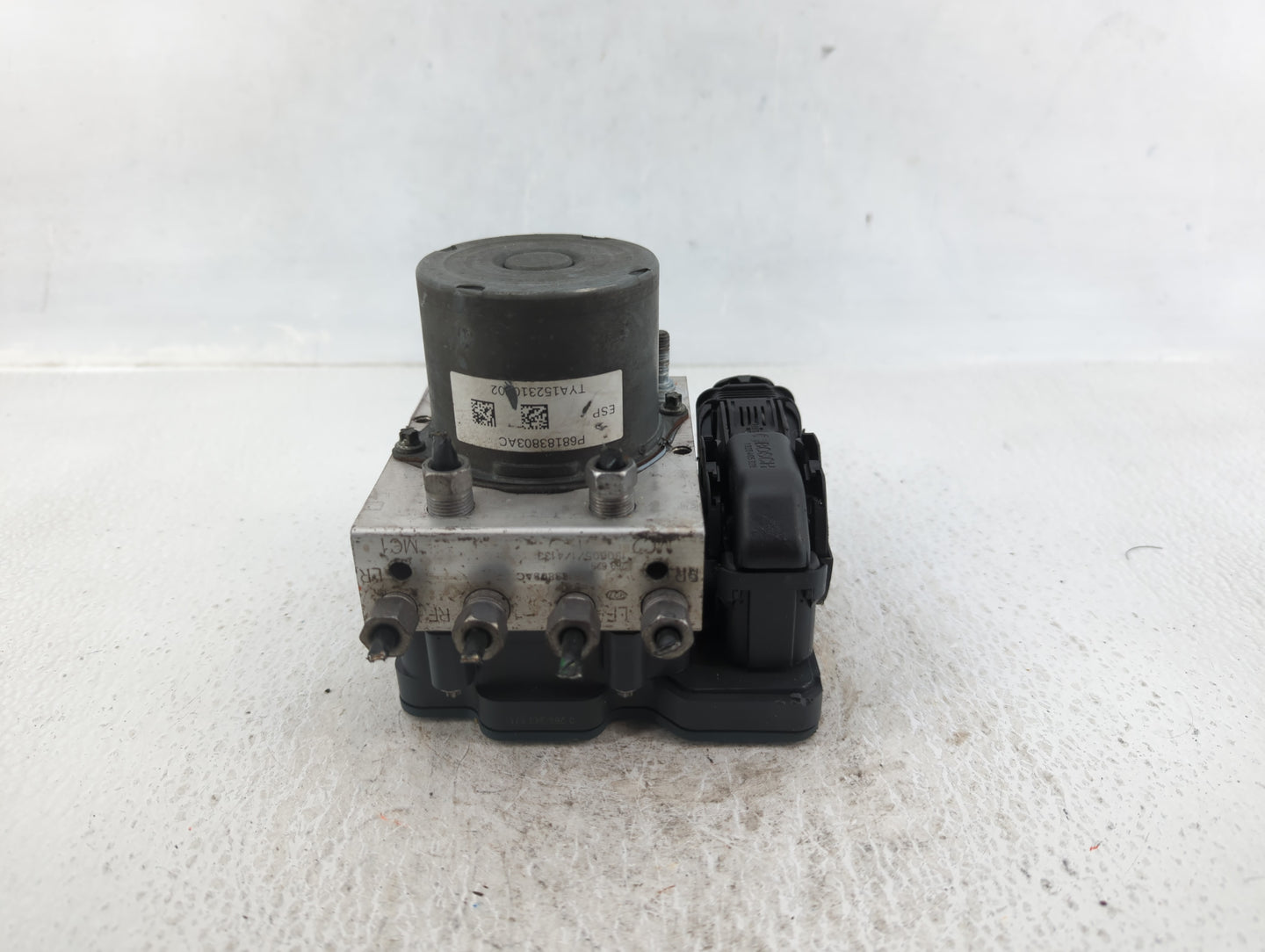 2014 Dodge Caravan ABS Pump Control Module Replacement P/N:P68183803AC Fits OEM Used Auto Parts - Oemusedautoparts1.com