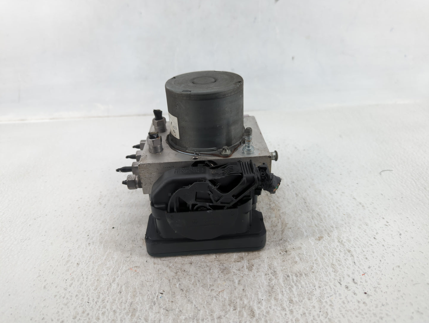 2014 Dodge Caravan ABS Pump Control Module Replacement P/N:P68183803AC Fits OEM Used Auto Parts - Oemusedautoparts1.com