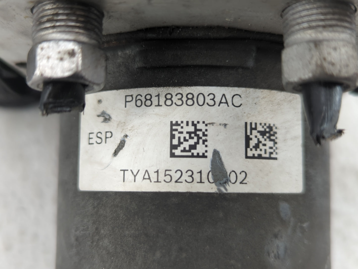 2014 Dodge Caravan ABS Pump Control Module Replacement P/N:P68183803AC Fits OEM Used Auto Parts - Oemusedautoparts1.com