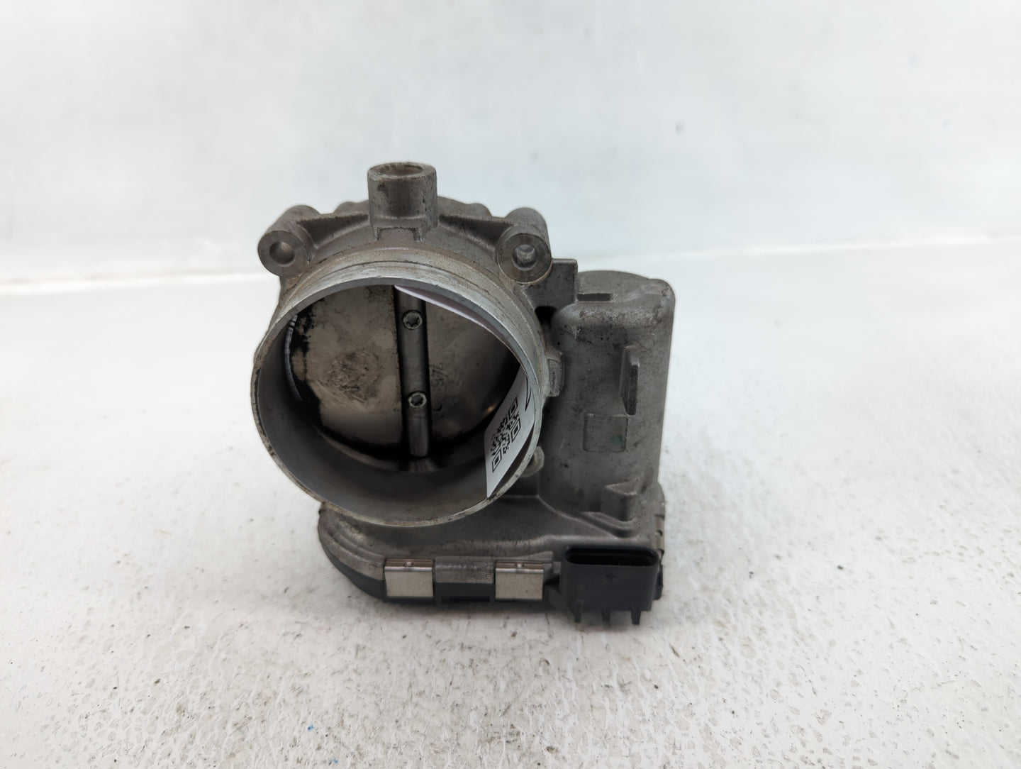 2014 Dodge Caravan Throttle Body P/N:05184349AC Fits Fits 2011 2012 2013 2015 2016 2017 2018 2019 2020 2021 2022 OEM Used Au