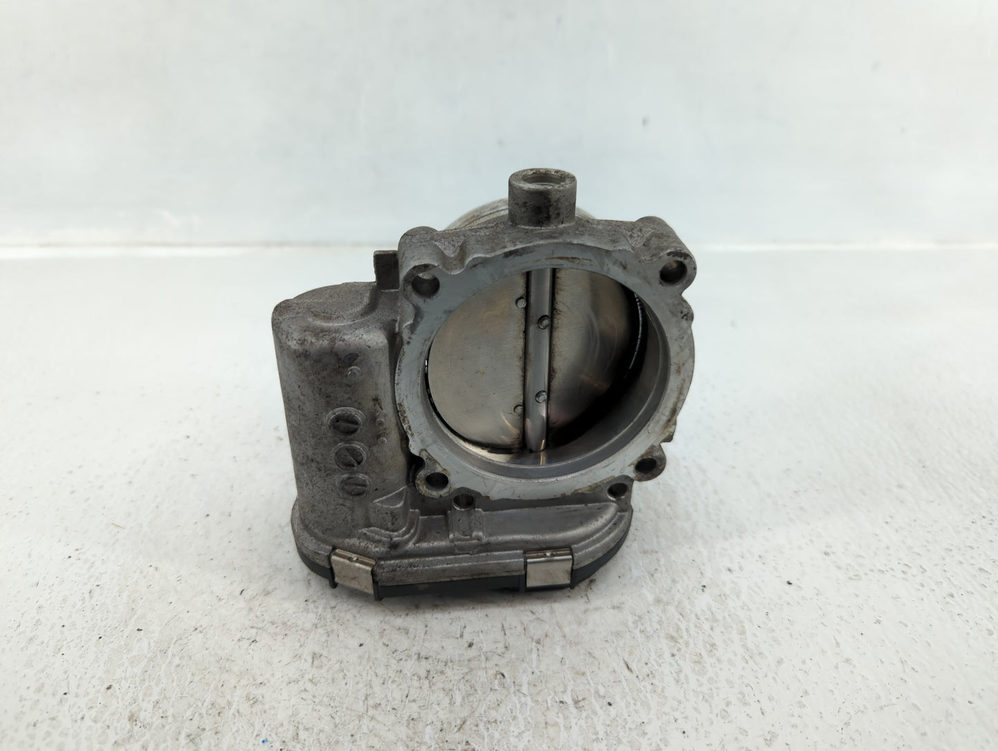 2014 Dodge Caravan Throttle Body P/N:05184349AC Fits Fits 2011 2012 2013 2015 2016 2017 2018 2019 2020 2021 2022 OEM Used Au