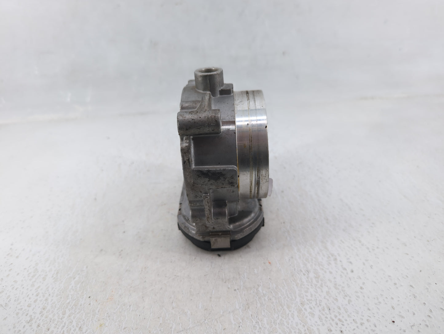 2014 Dodge Caravan Throttle Body P/N:05184349AC Fits Fits 2011 2012 2013 2015 2016 2017 2018 2019 2020 2021 2022 OEM Used Au