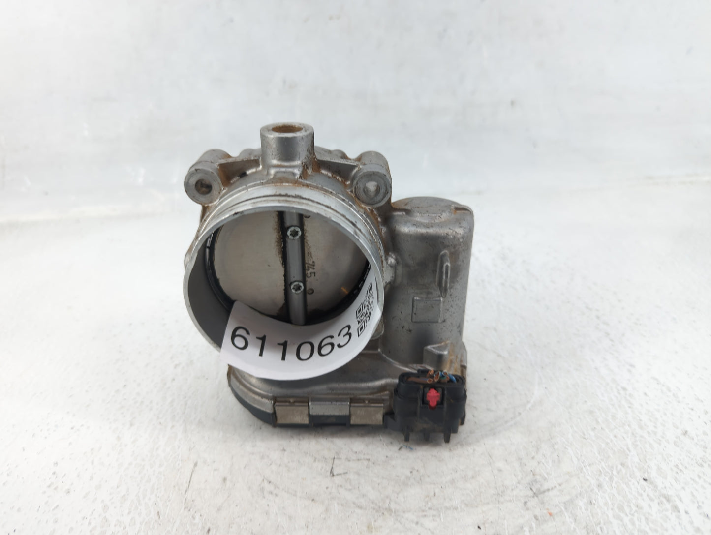 2014 Dodge Caravan Throttle Body P/N:05184349AC Fits Fits 2011 2012 2013 2015 2016 2017 2018 2019 2020 2021 2022 OEM Used Au