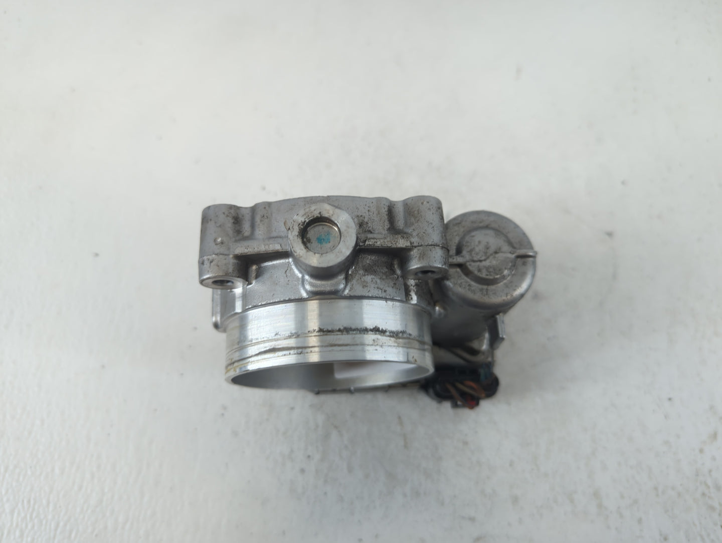 2014 Dodge Caravan Throttle Body P/N:05184349AC Fits Fits 2011 2012 2013 2015 2016 2017 2018 2019 2020 2021 2022 OEM Used Au