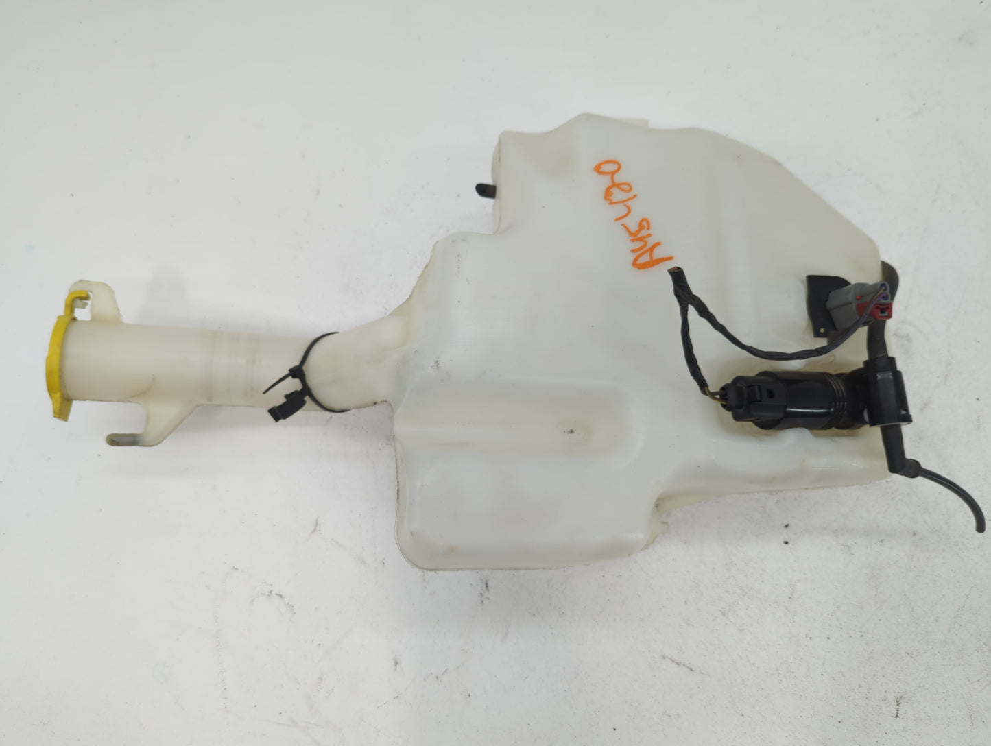 Dodge Caravan Windshield Washer Fluid Reservoir Bottle Oem - Oemusedautoparts1.com