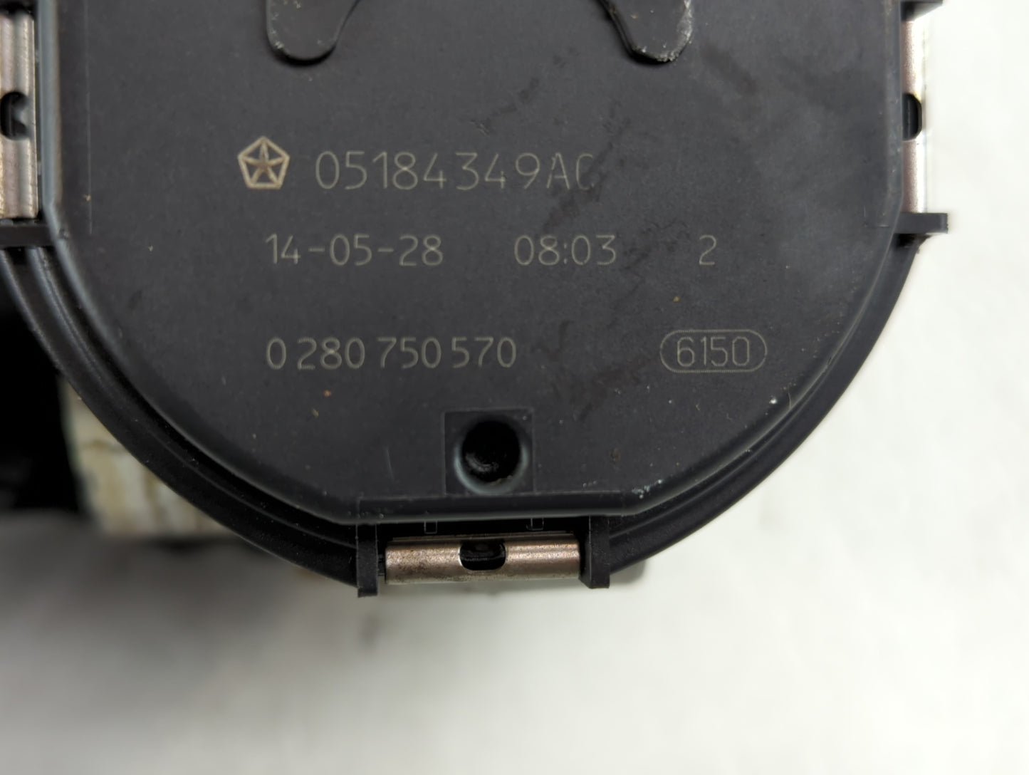 2014 Dodge Caravan Throttle Body P/N:0 280 750 570 05184349AC Fits Fits 2011 2012 2013 2015 2016 2017 2018 2019 2020 2021 20