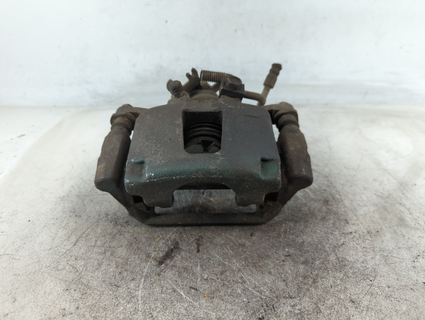 Dodge Caravan Front Driver Left Brake Caliper - Oemusedautoparts1.com