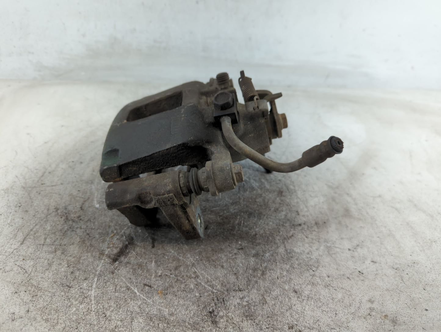 Dodge Caravan Front Driver Left Brake Caliper - Oemusedautoparts1.com