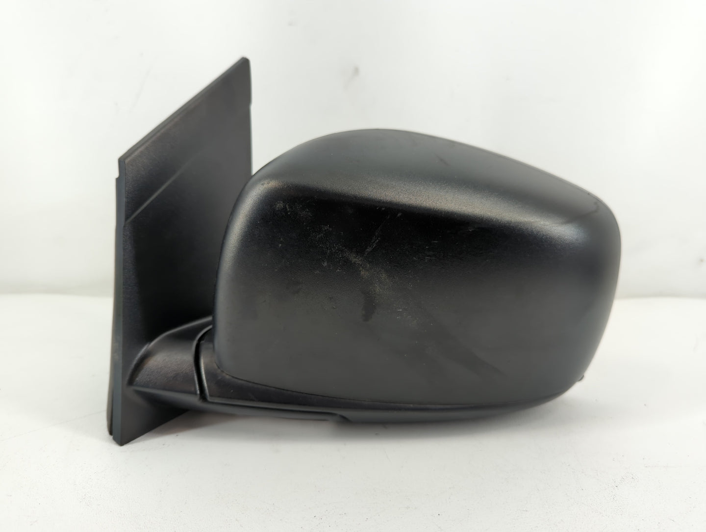 2014 Dodge Caravan Driver Side View Mirror - Left Door Mirror OEM Used - Oemusedautoparts1.com